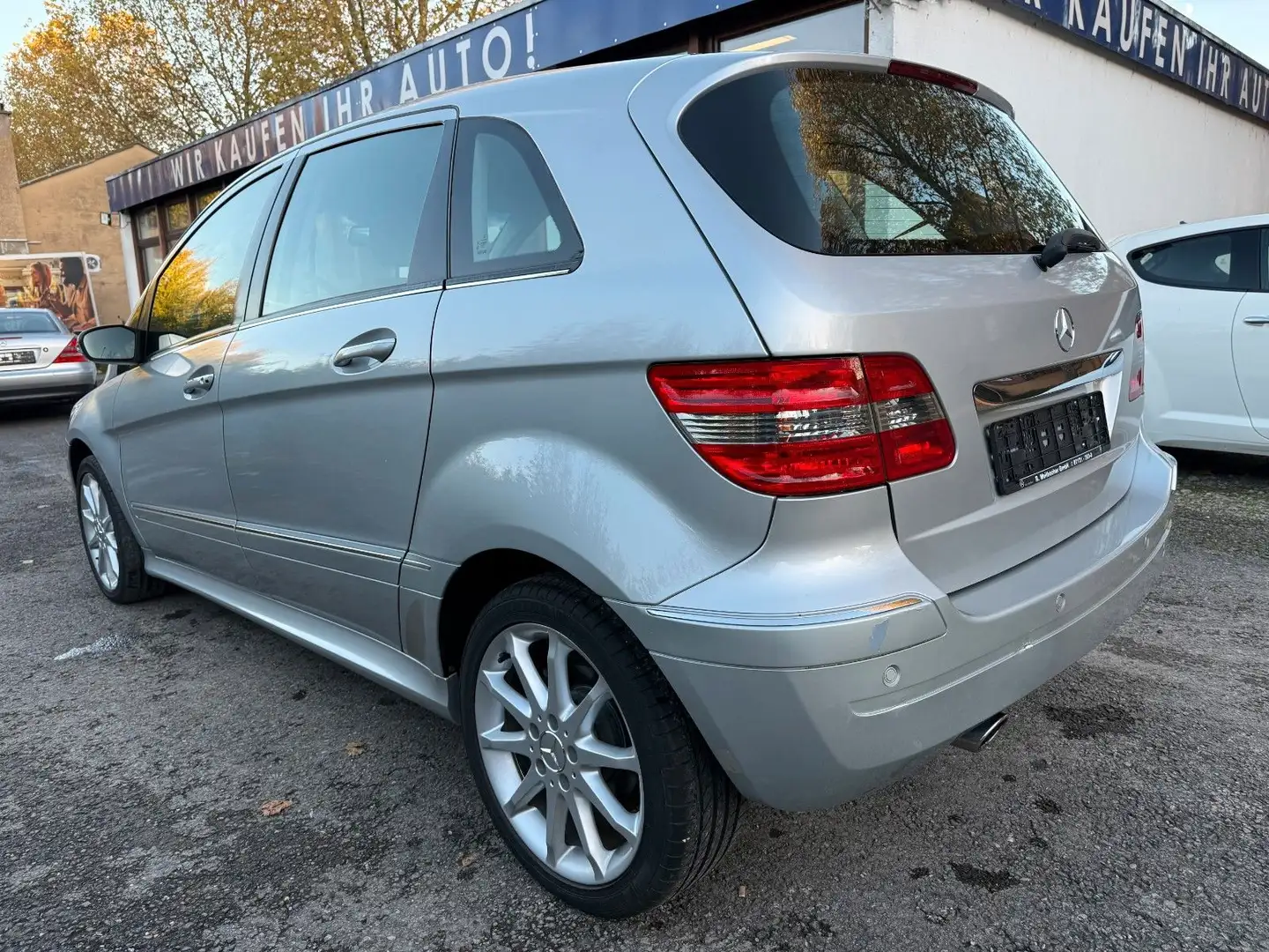 Mercedes-Benz B 200 alle KD bei MB! Scheckheftgepflegt! Ezüst - 2