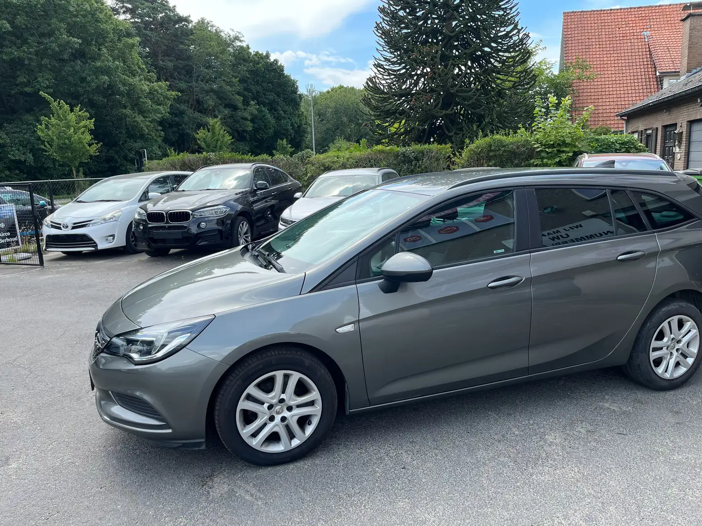 Opel Astra Astra 1.0 Turbo Start/Stop Sports Tourer ON Gris - 1