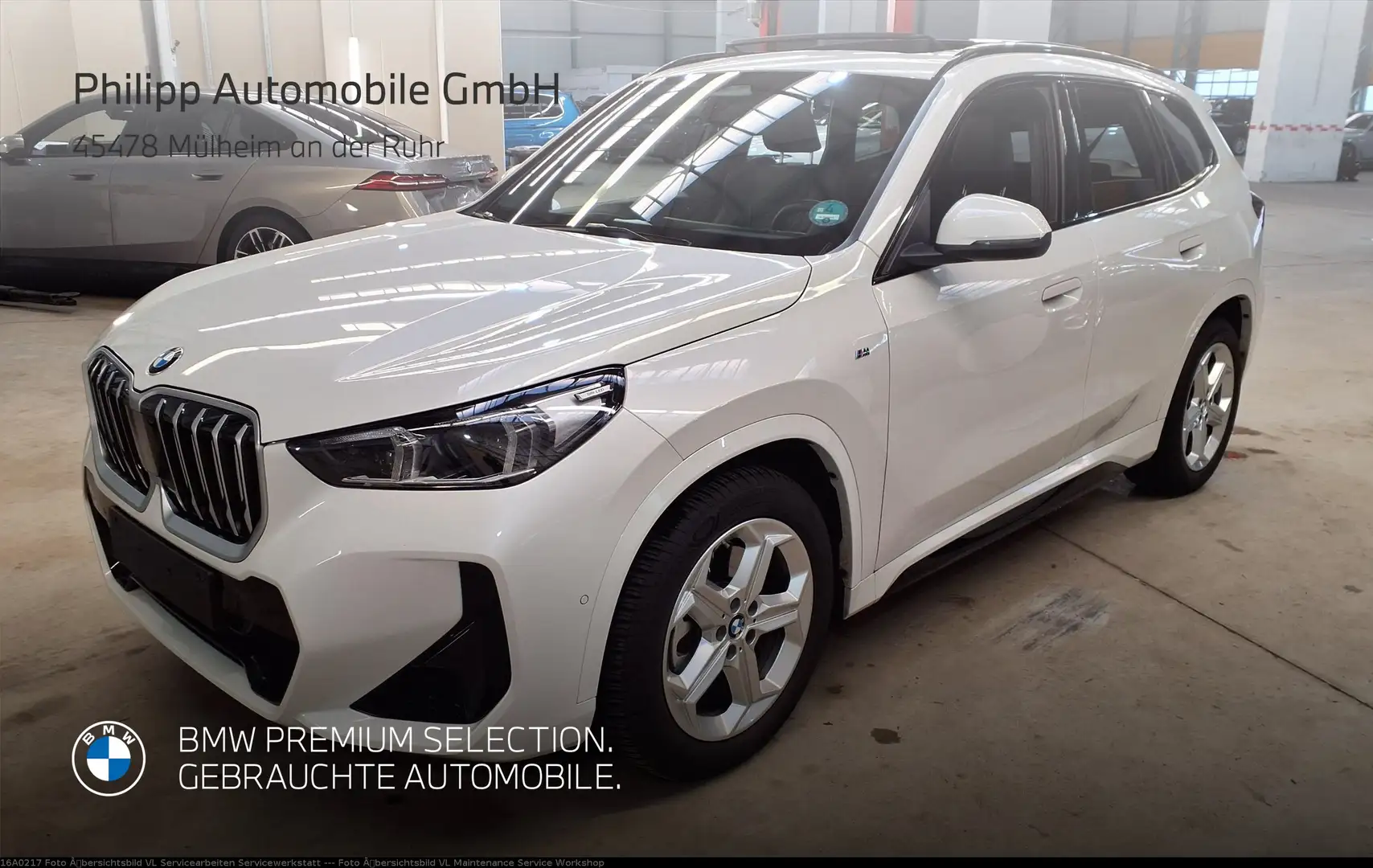 BMW X1 xDrive23i M Sport PANO AHK h&k DA+ AD-LED PA Weiß - 1