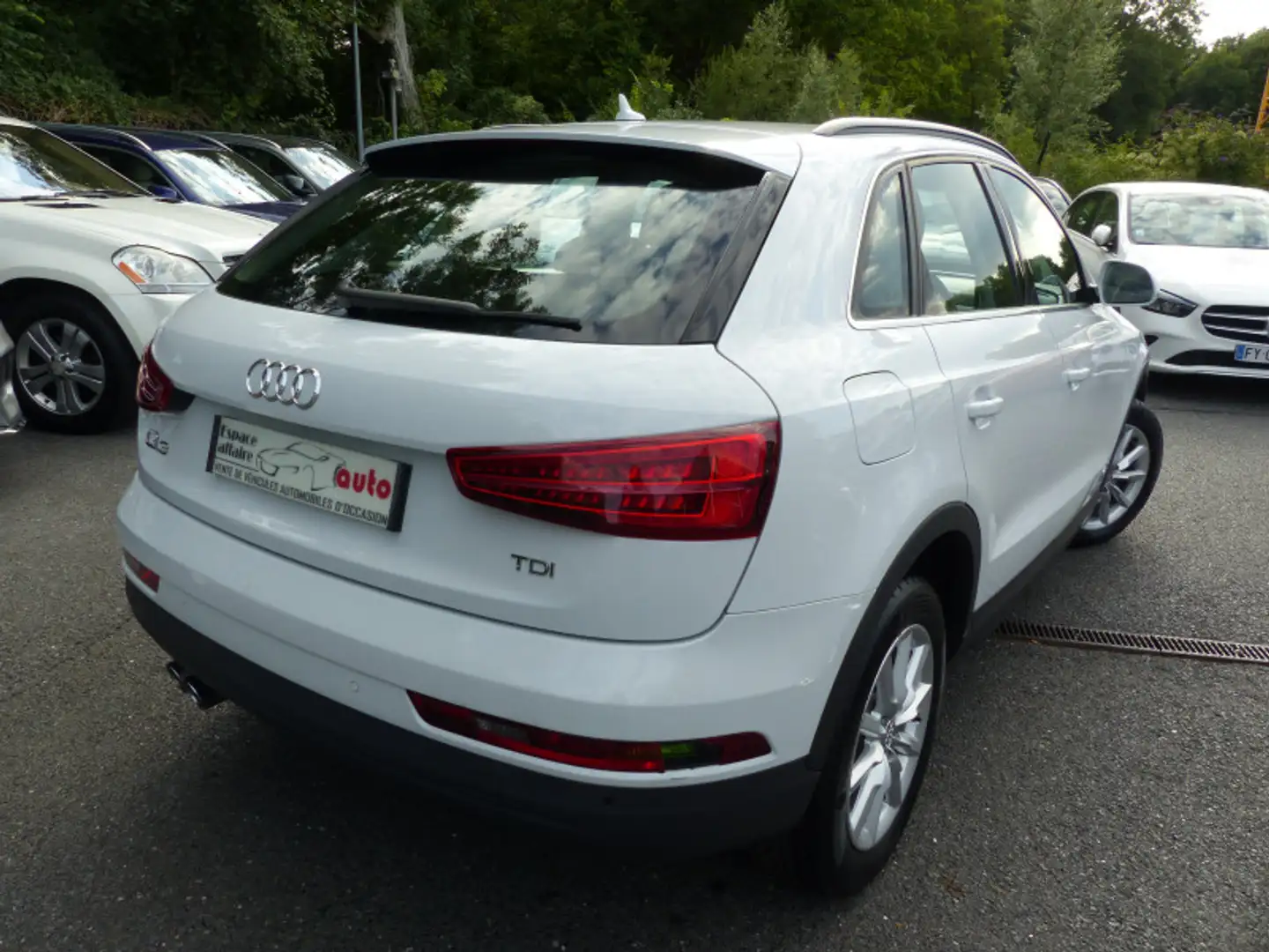 Audi Q3 2.0 TDI 120CH BUSINESS LINE S TRONIC 7 Blanc - 2