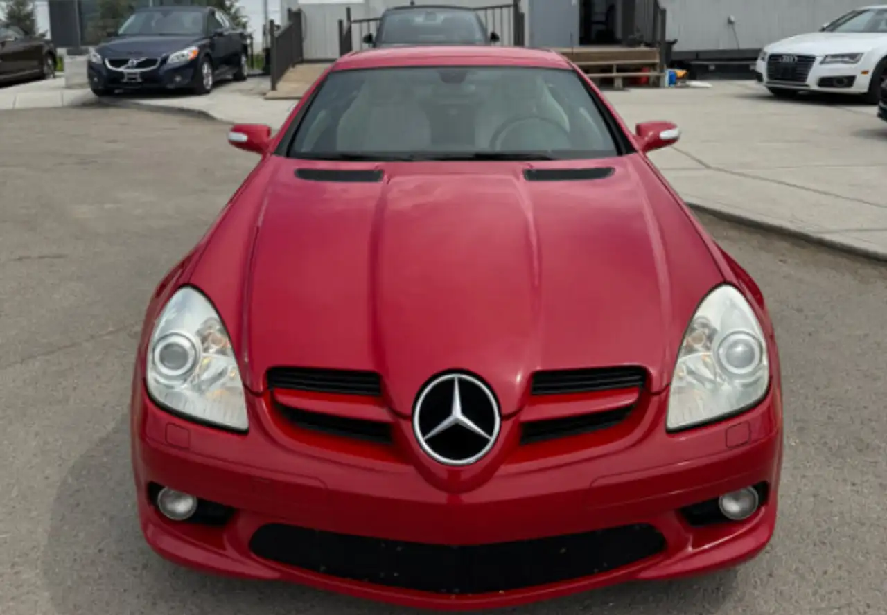 Mercedes-Benz SLK снимка Mercedes-Benz SLK