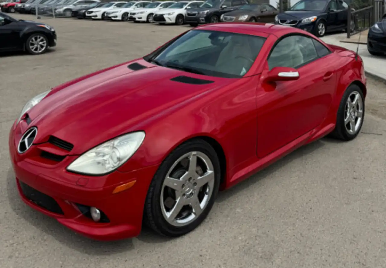 Mercedes-Benz SLK снимка Mercedes-Benz SLK