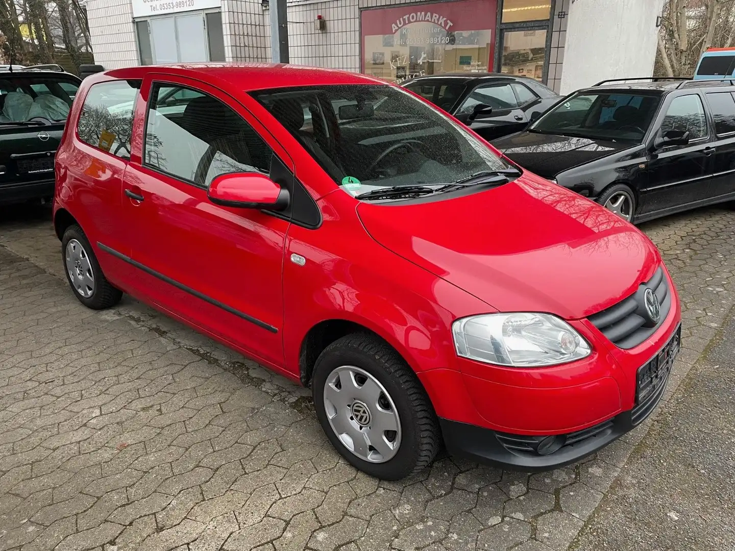 Volkswagen Fox **KLIMA**ZV**EFH**ESP**... Червоний - 1