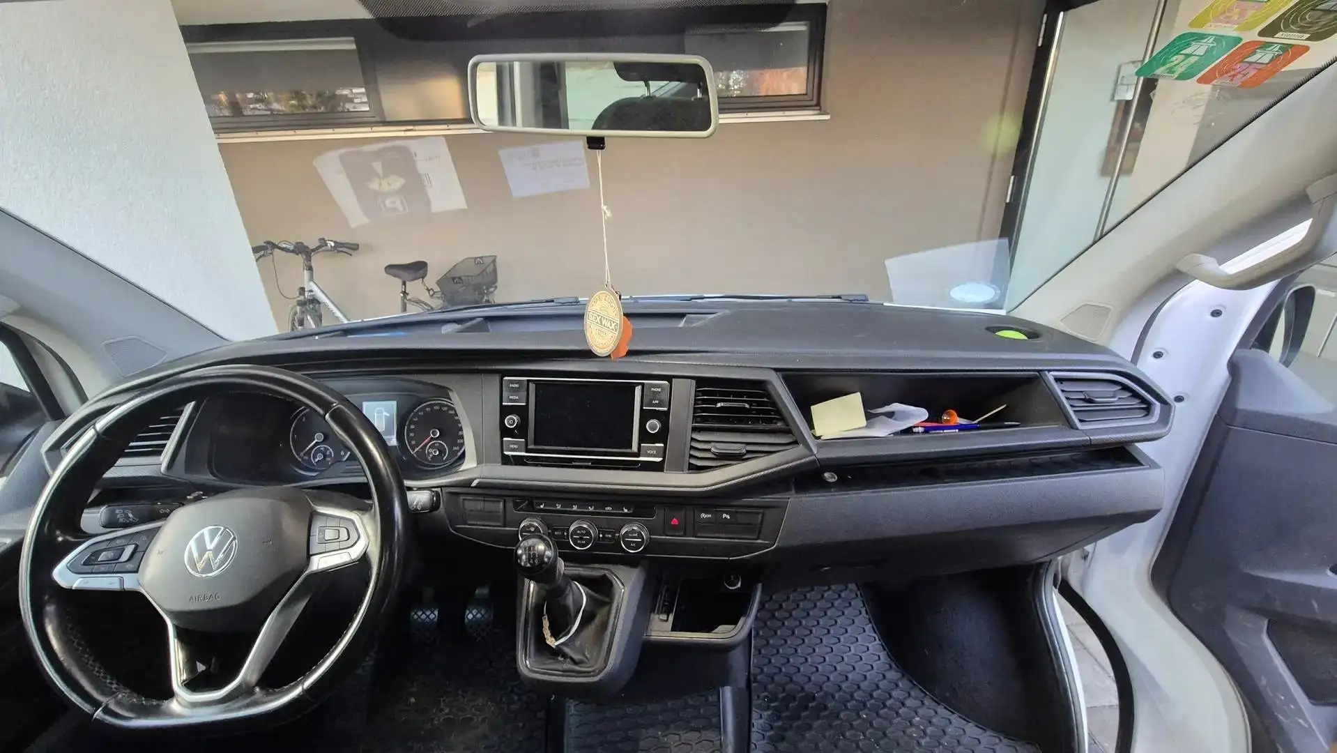 Volkswagen T6.1 Multivan Multivan T6.1 Kurz Trendline Weiß - 2