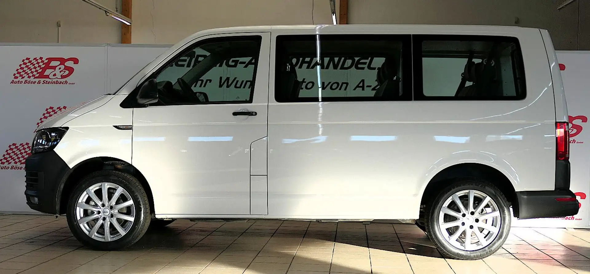 Volkswagen T6 Kombi 4Motion 8-Sitzer *KLIMA*STHZ*PDC*TEL* Blanc - 2