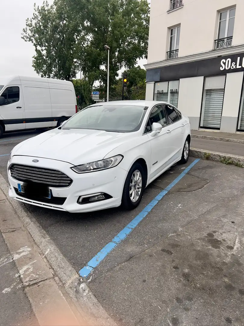 Ford Mondeo 2.0 Hybrid 187 BVA6 Titanium Business Blanc - 1