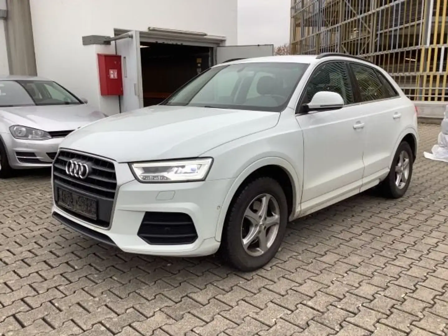 Audi Q3 sport Ultra*1-HAND*MEGA SCHÖN*MEGA VOLL Bianco - 1