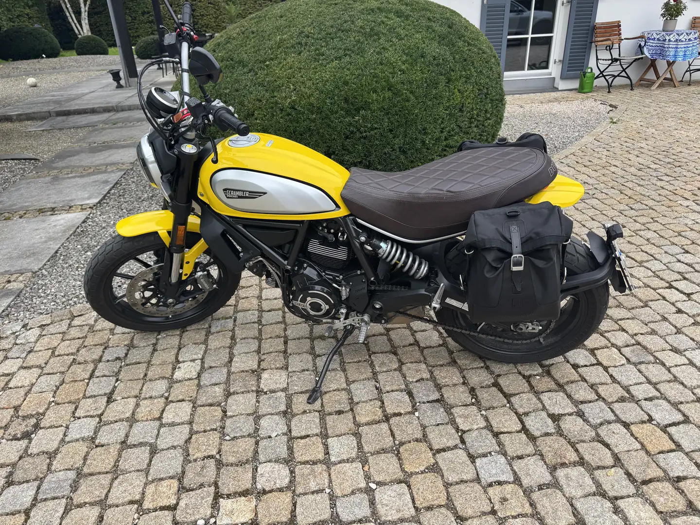 Ducati Scrambler Galben - 2