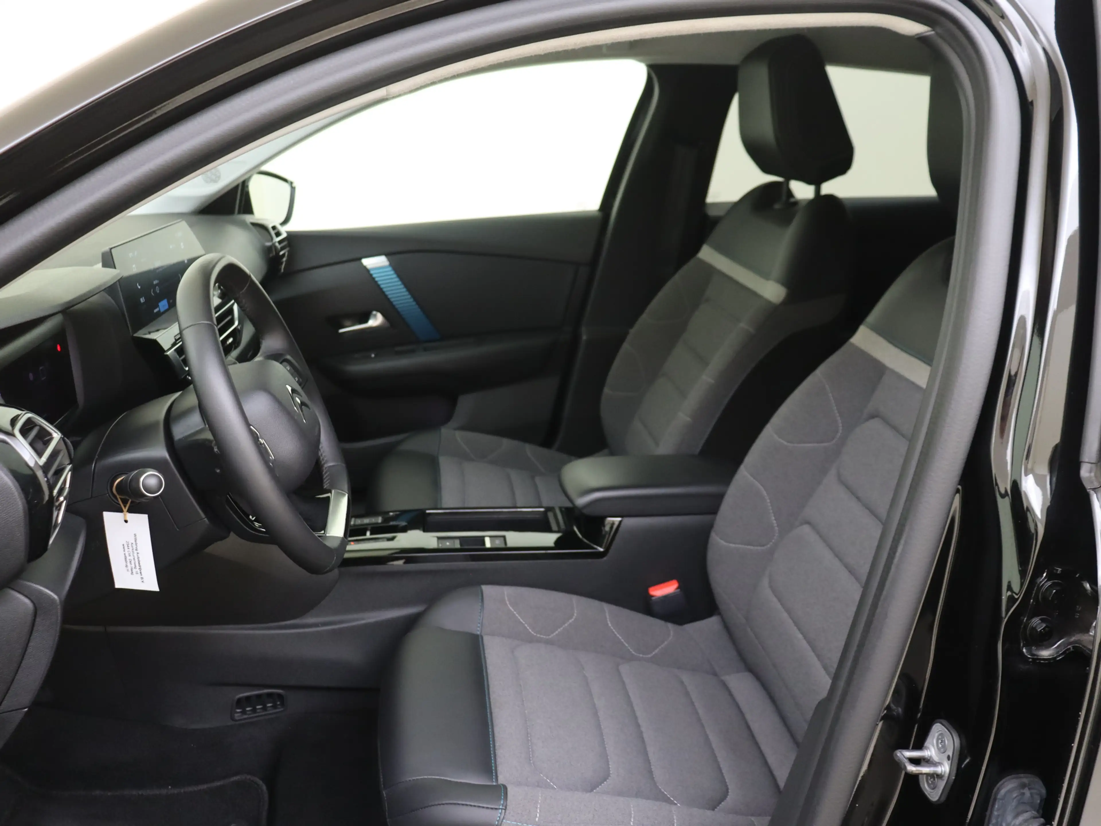 Citroen E-C4 Electric Feel Pack 50 kWh — photo 11