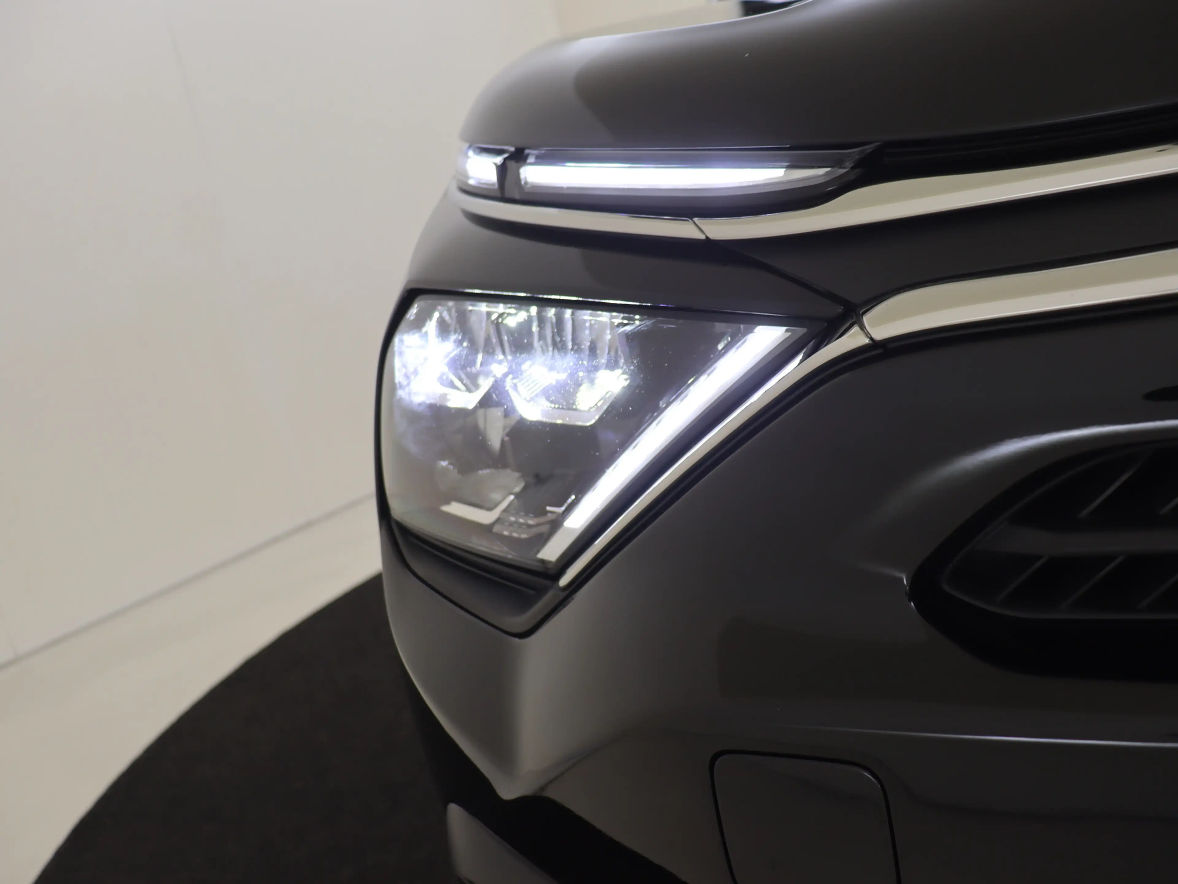Citroen E-C4 Electric Feel Pack 50 kWh — photo 14