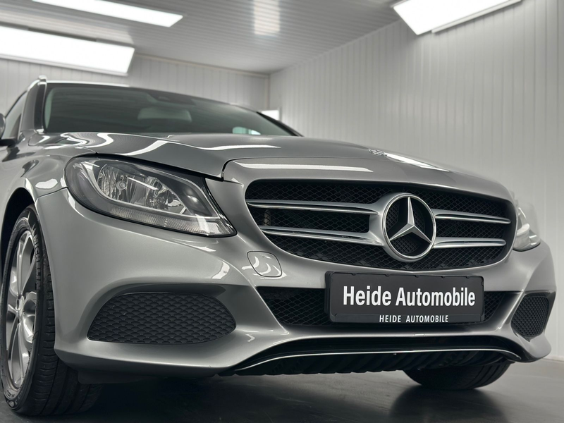 Mercedes-Benz C 250 T CGI AVANTGARDE AHK Panorama Kamera — photo 4