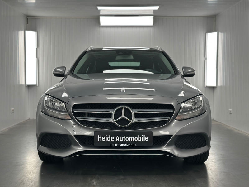 Mercedes-Benz C 250 T CGI AVANTGARDE AHK Panorama Kamera — photo 2