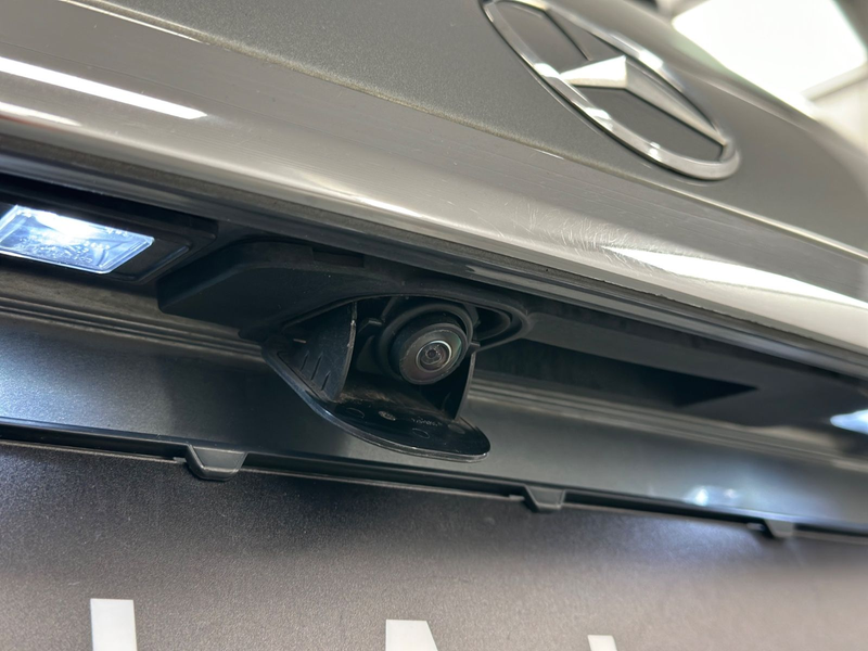 Mercedes-Benz C 250 T CGI AVANTGARDE AHK Panorama Kamera — photo 14