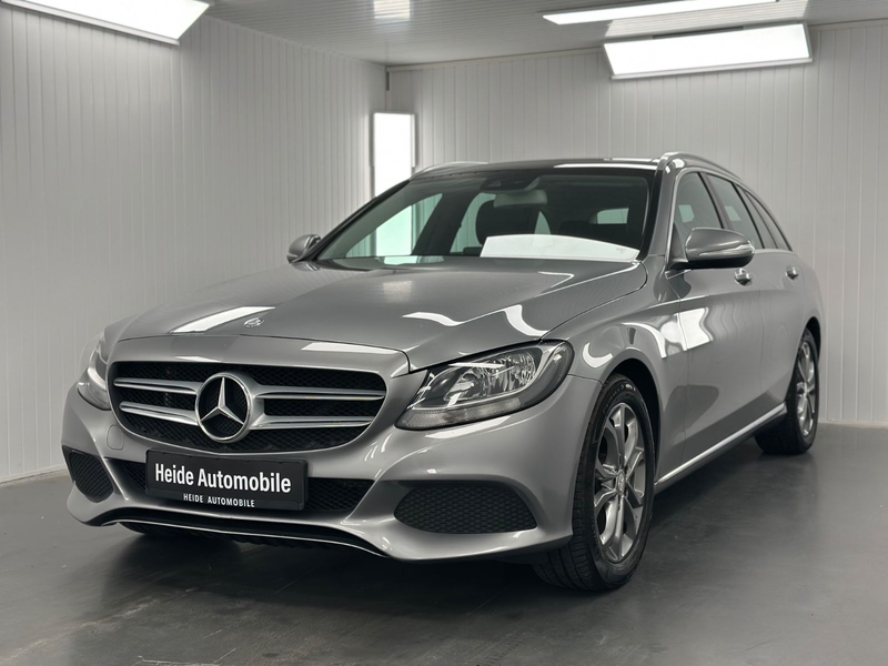 Mercedes-Benz C 250 T CGI AVANTGARDE AHK Panorama Kamera