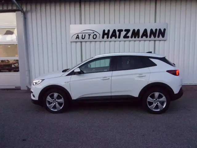 Opel Grandland X GRANDLAND X Edition 1,6 120PS 6G Automatik