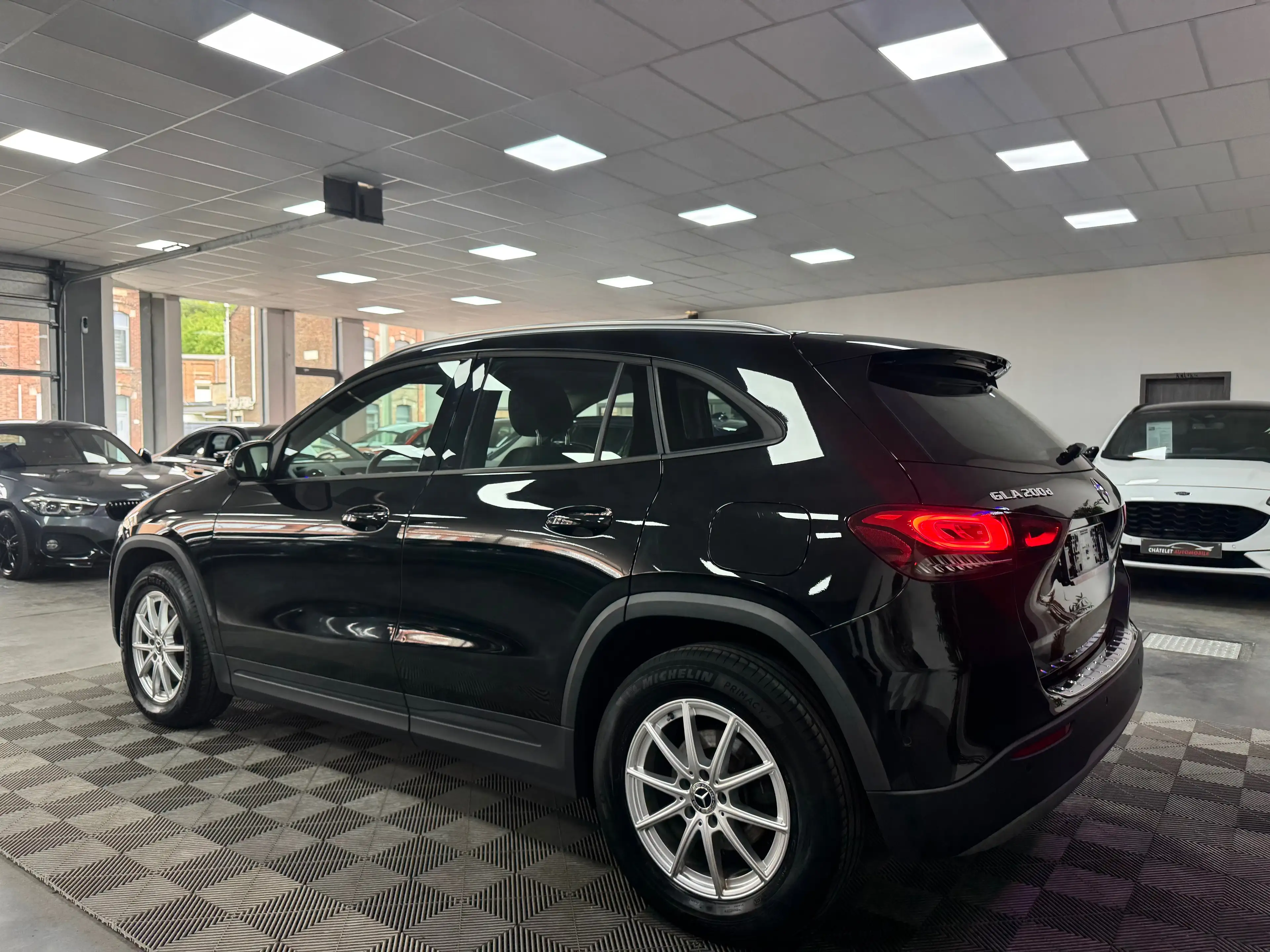 Mercedes-Benz GLA 200 GLA 200 d Business Solution état neuf Garantie 12 mois — photo 8