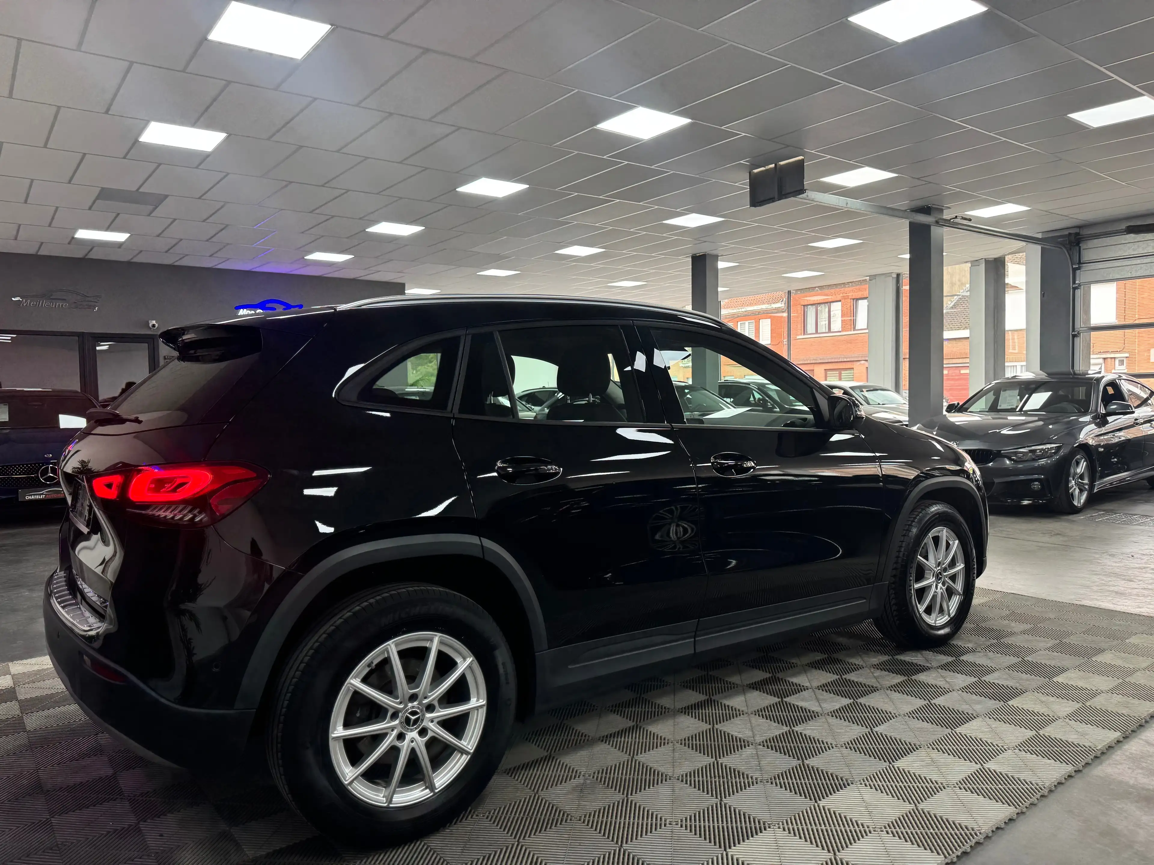 Mercedes-Benz GLA 200 GLA 200 d Business Solution état neuf Garantie 12 mois — photo 9