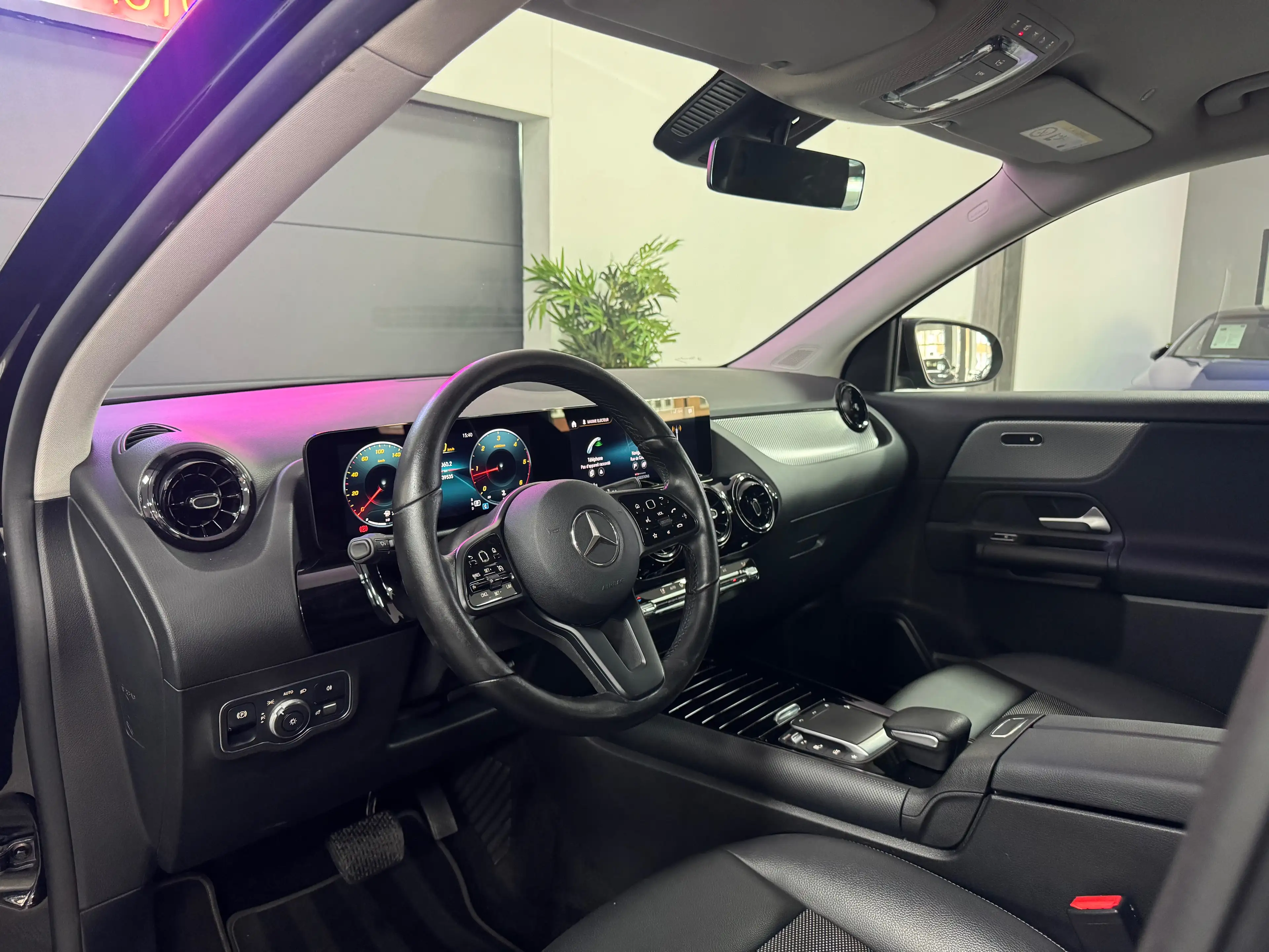 Mercedes-Benz GLA 200 GLA 200 d Business Solution état neuf Garantie 12 mois — photo 13
