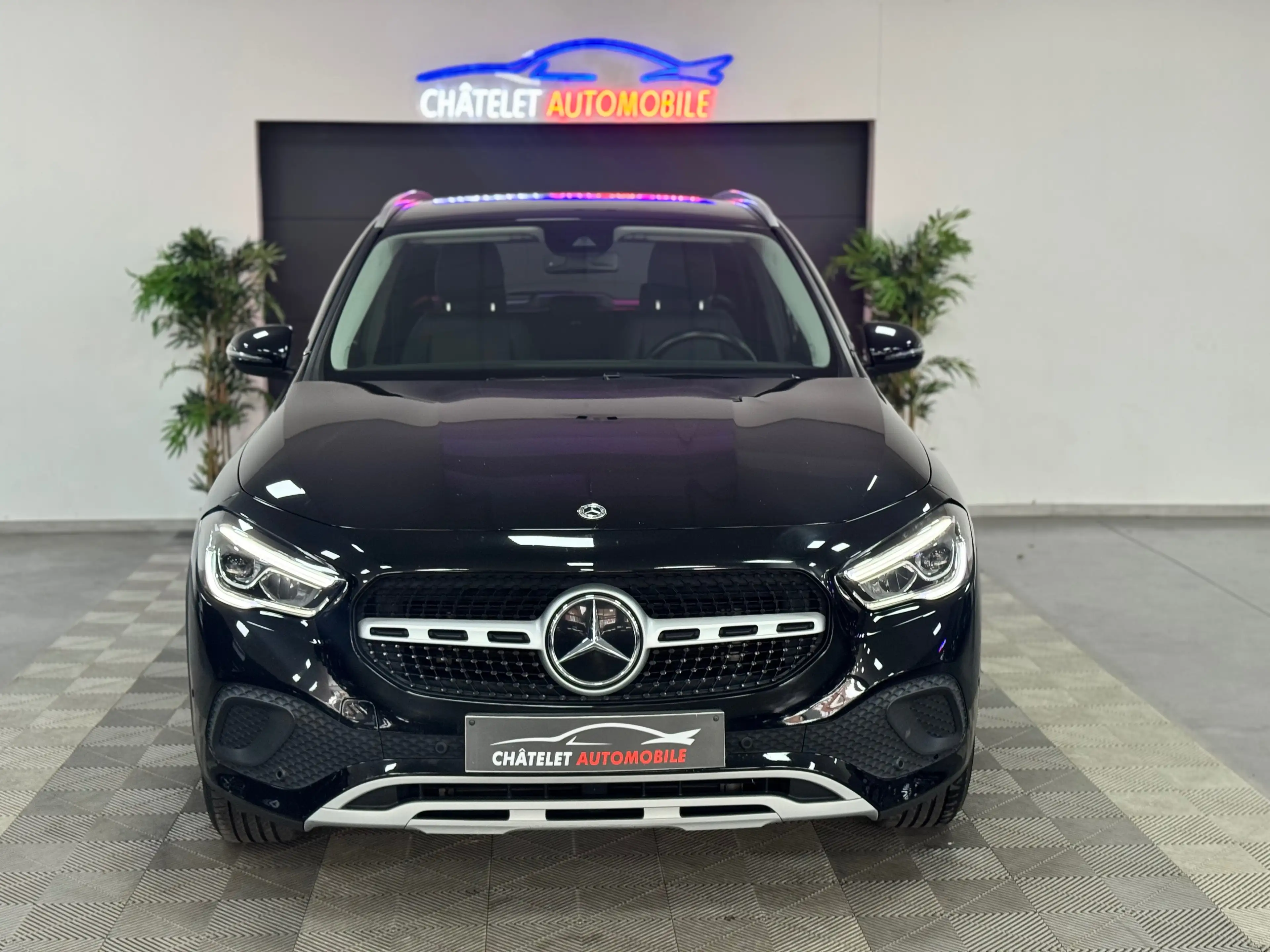 Mercedes-Benz GLA 200 GLA 200 d Business Solution état neuf Garantie 12 mois — photo 2