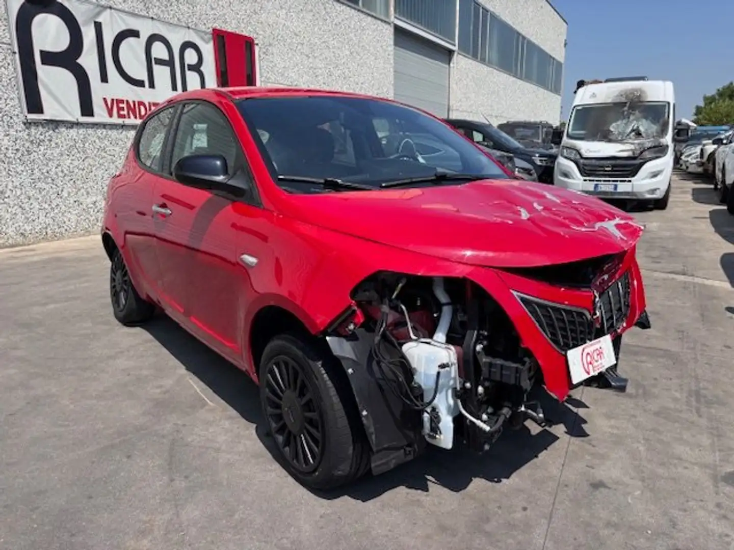 Lancia Ypsilon Ypsilon III 2021 1.0 firefly hybrid Silver s Rood - 1