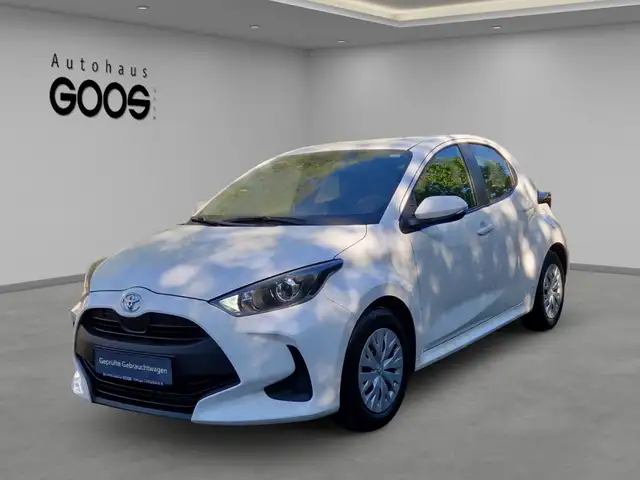 2023 Toyota Yaris in White for sale