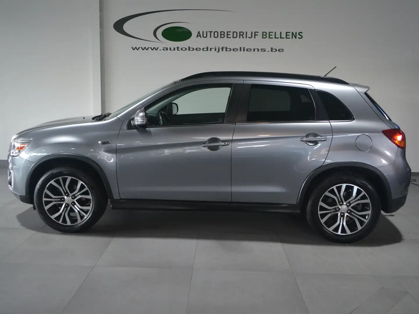 Mitsubishi ASX ASX 1.6 2WD Plus / NAVI CAM. / PANORAMA Grigio - 1