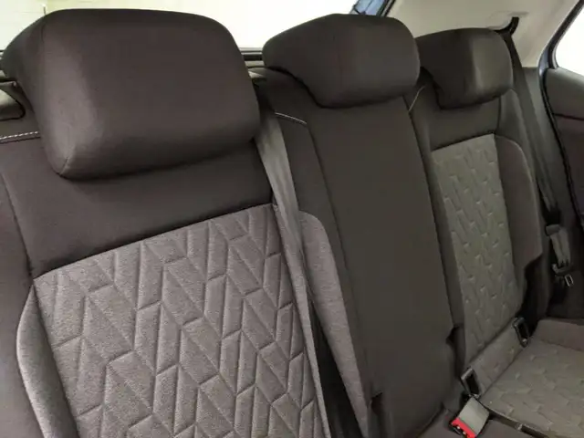 Volkswagen T-Cross view 8