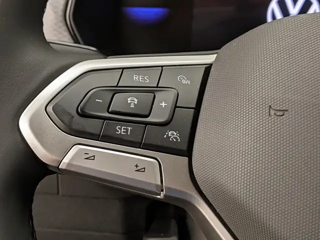 Volkswagen T-Cross view 10