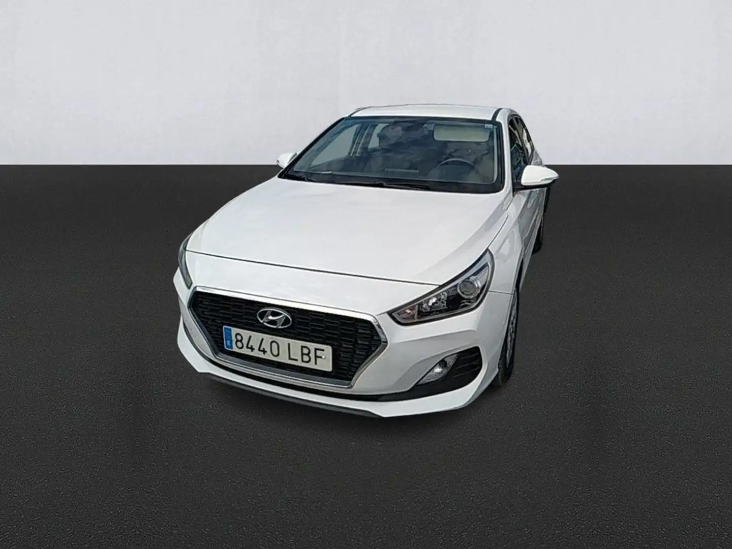 Hyundai i30 1.6CRDi Essence 95 Blanco - 1