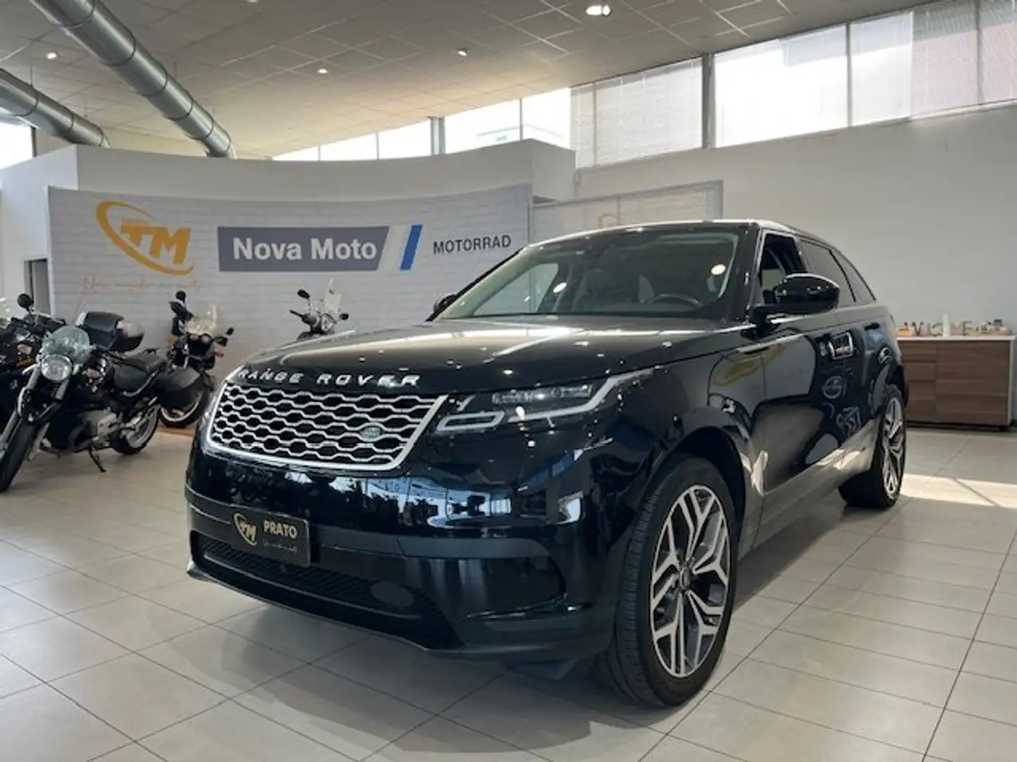 Land Rover Range Rover Velar 2.0 i4 S 240cv auto Nero - 1