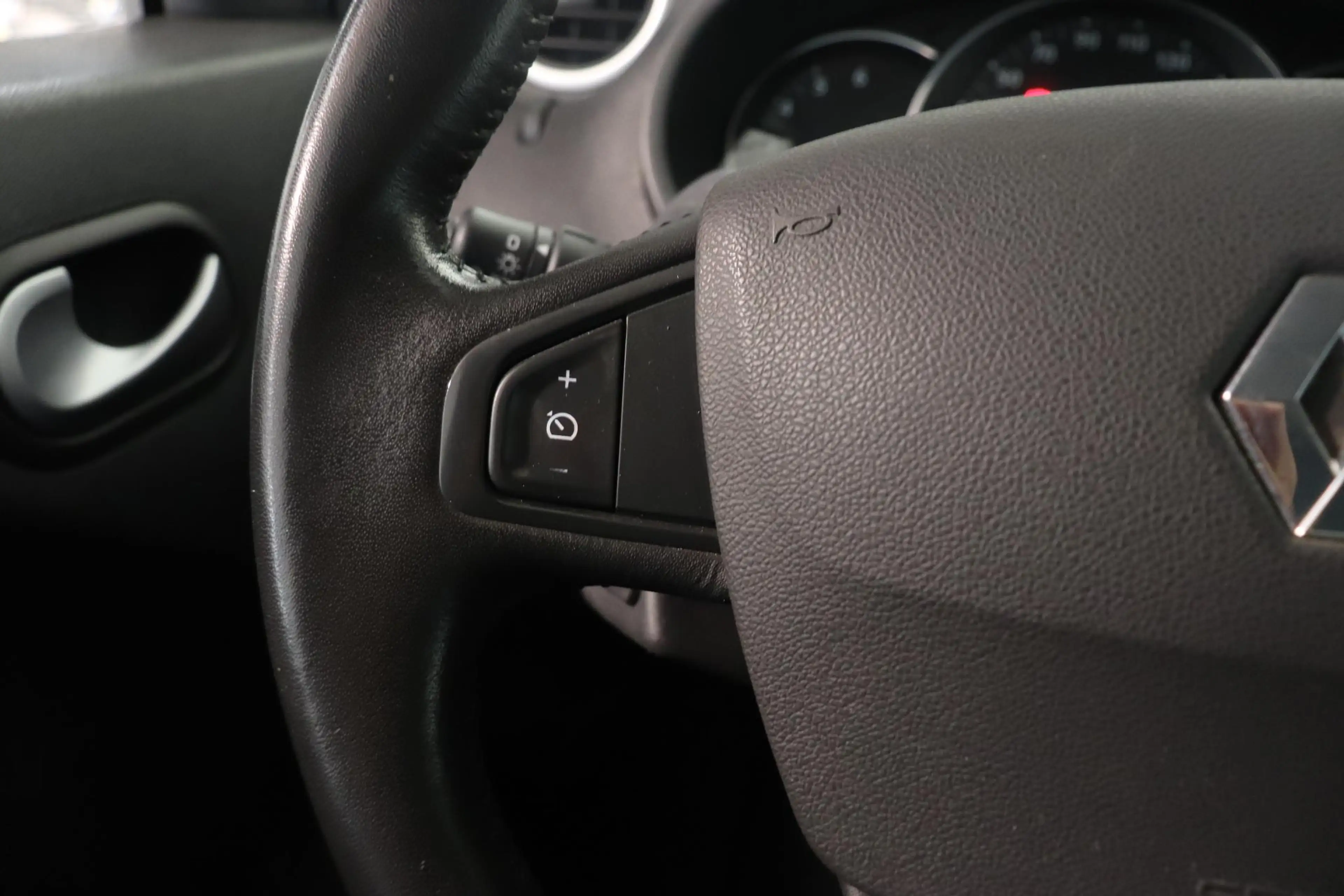 Renault Kangoo Family 1.2 TCe Limited Start&Stop | Climate contro — photo 21