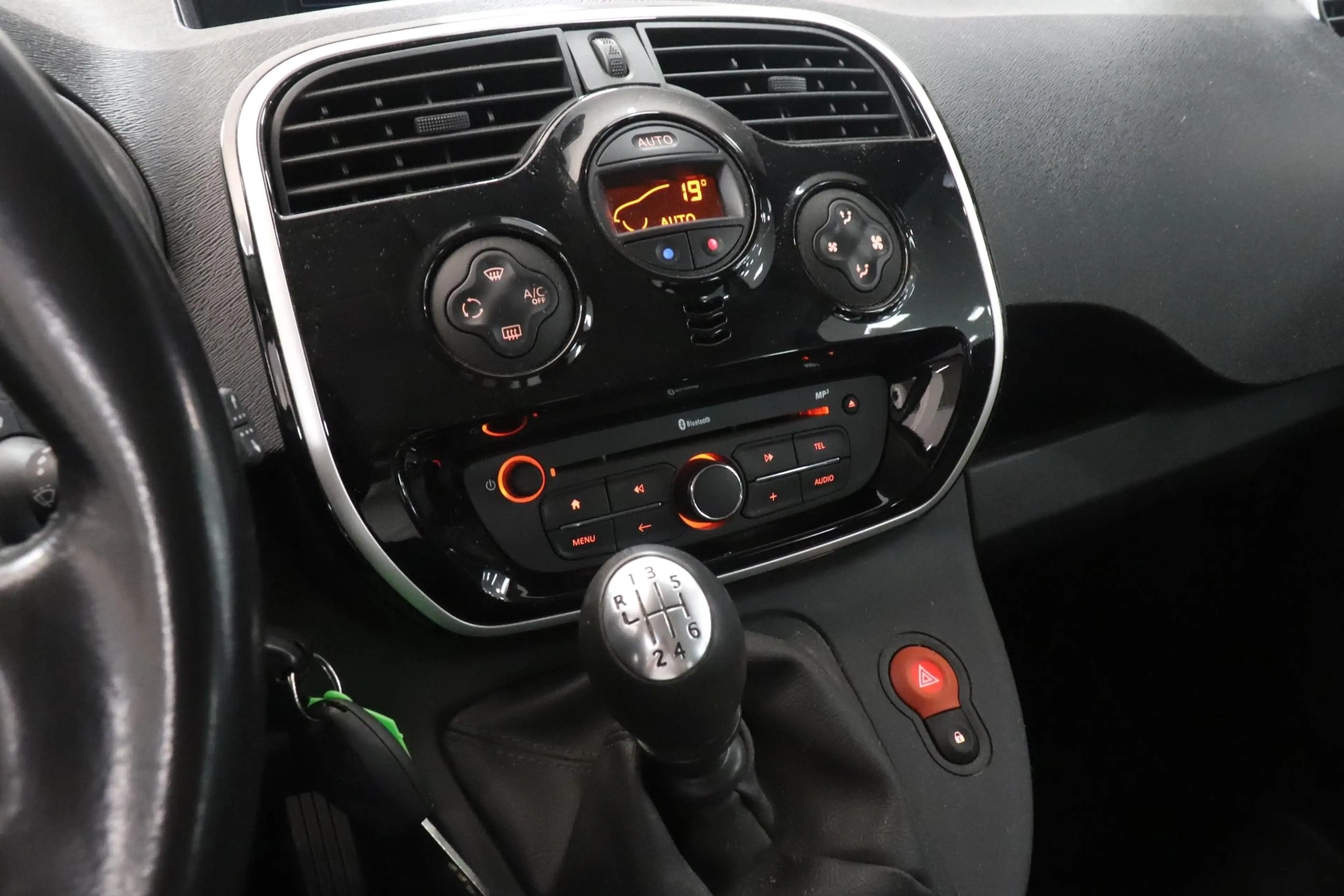 Renault Kangoo Family 1.2 TCe Limited Start&Stop | Climate contro — photo 10