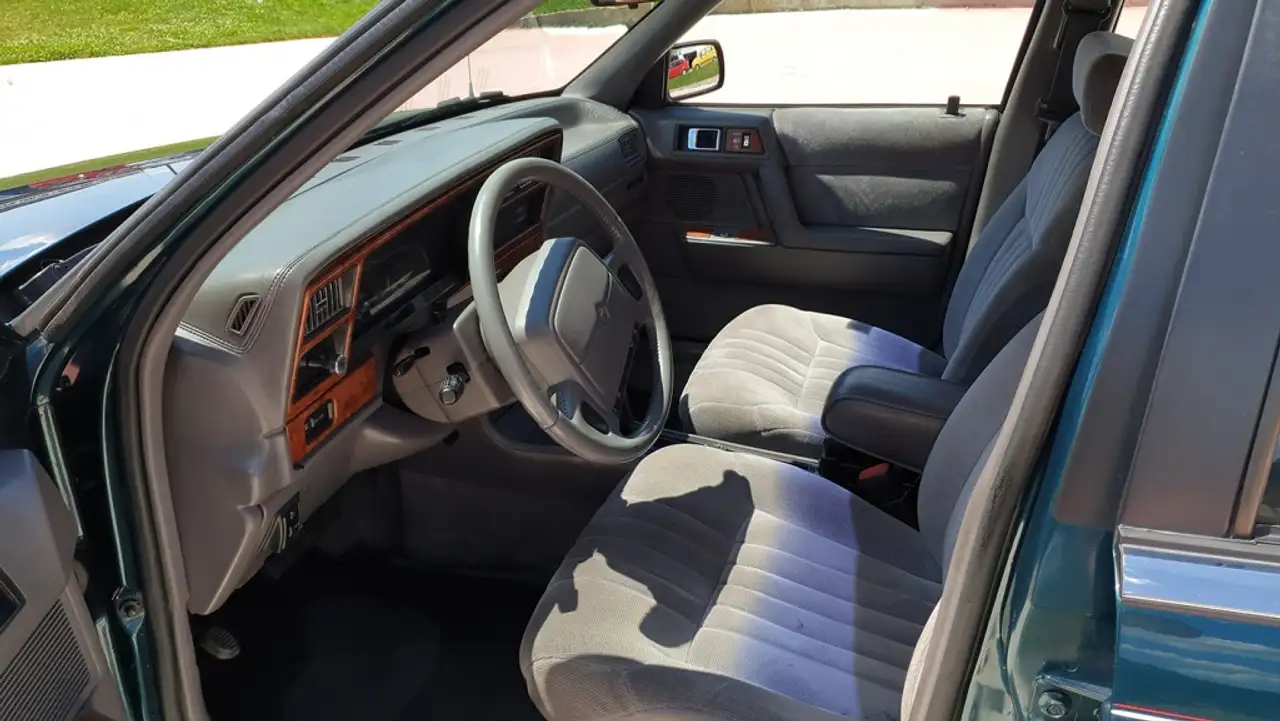 Chrysler Saratoga 3.0, foto 11