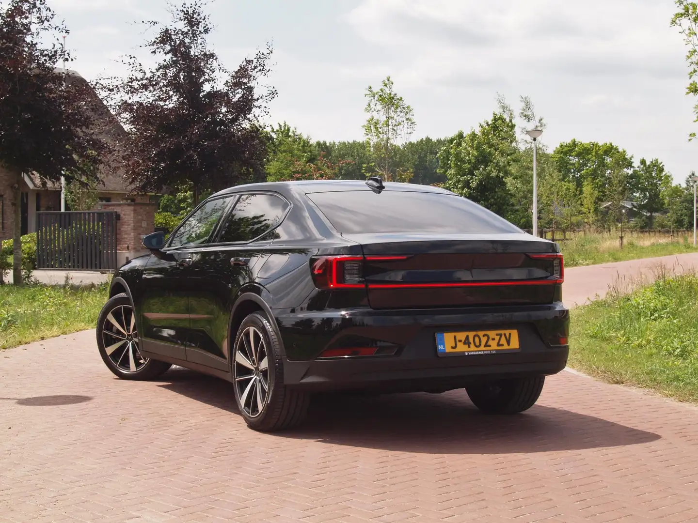 Polestar 2 Long Range Dual Motor Launch Edition 78kWh | 360 C Noir - 2