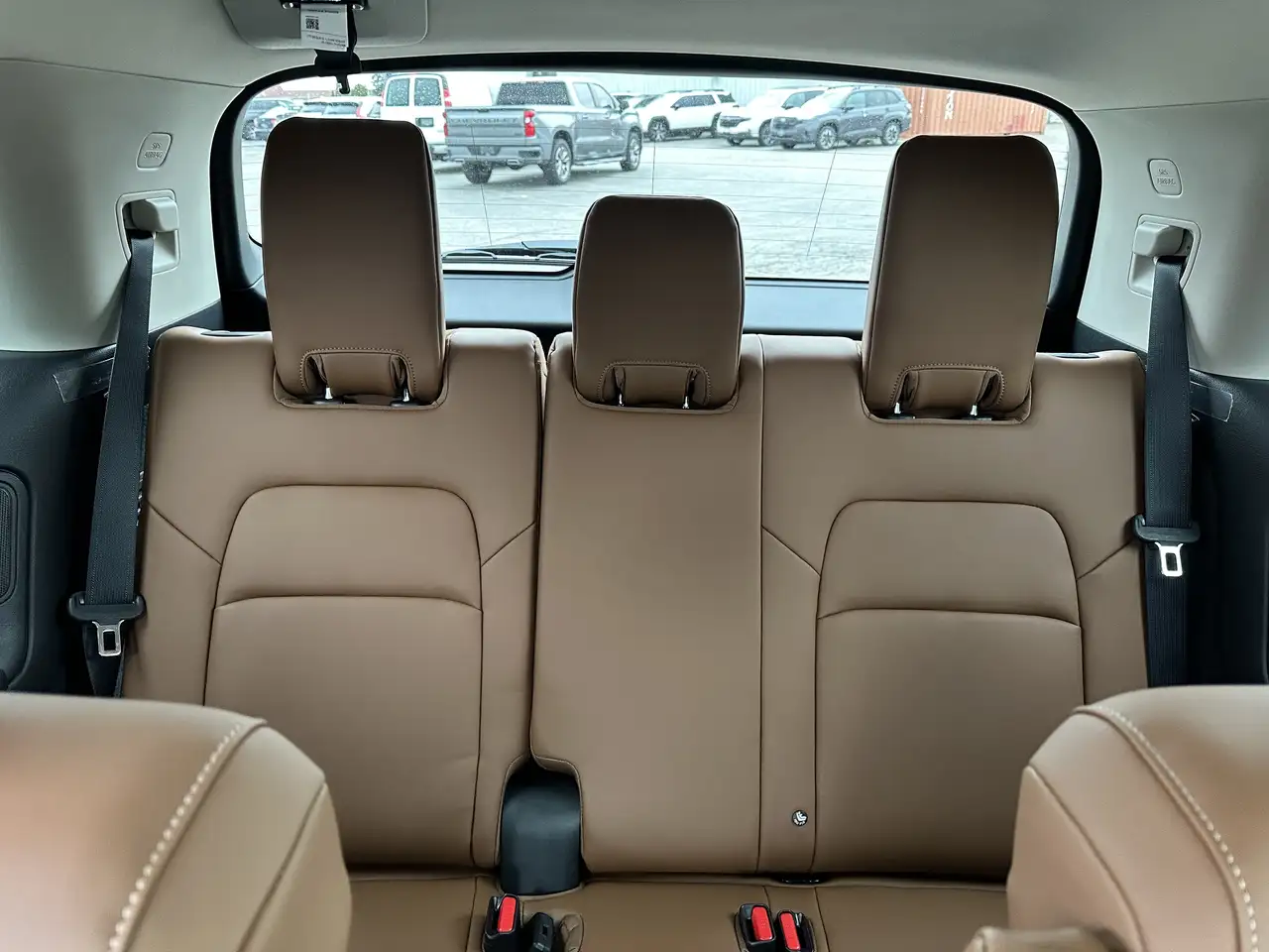 Nissan Pathfinder снимка Nissan Pathfinder