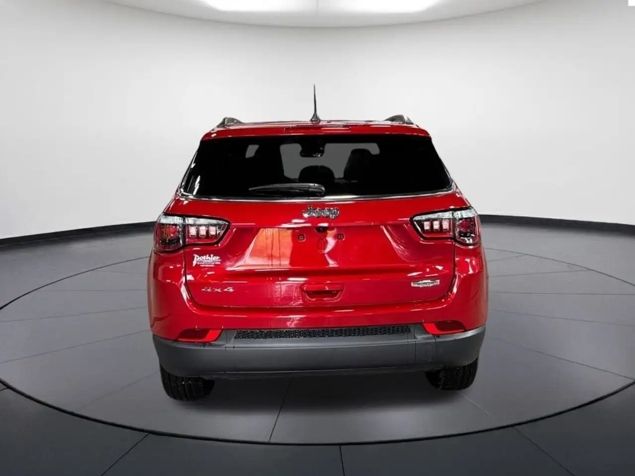 Jeep Compass снимка Jeep Compass