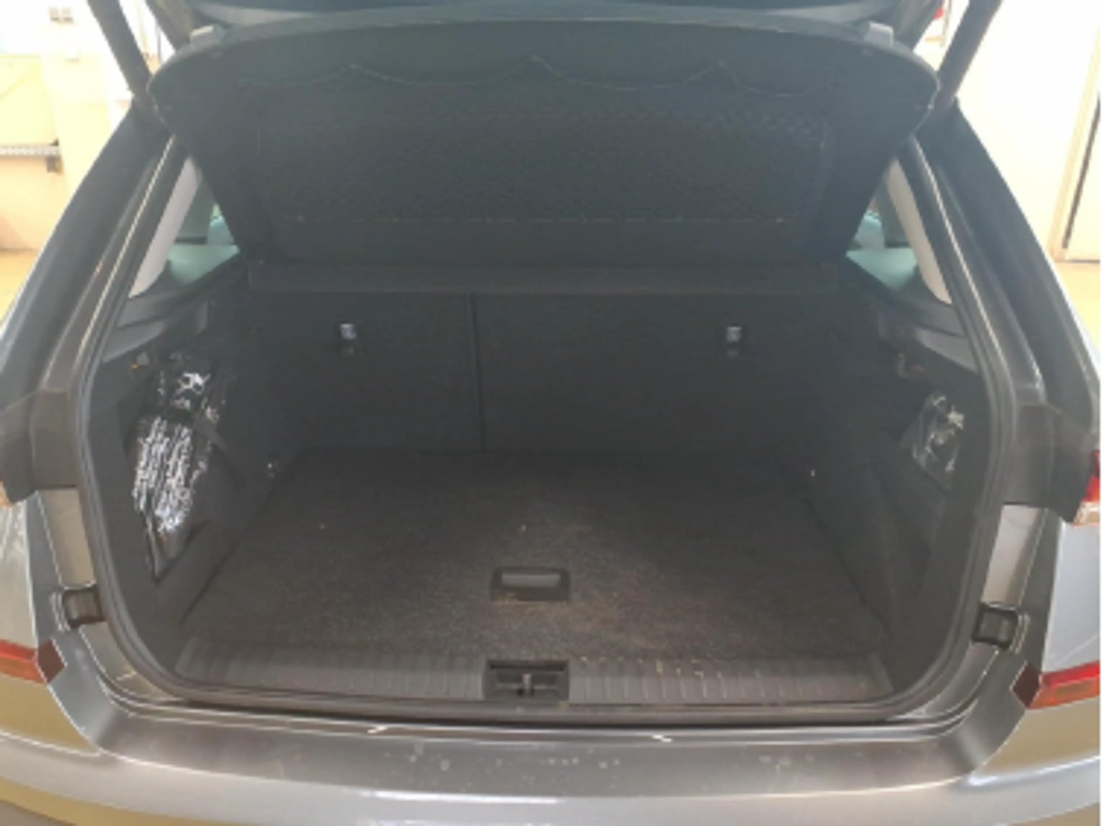 Skoda Kamiq Selection 1,5l TSI DSG * RFK SHZ NAVI AHK* — photo 8
