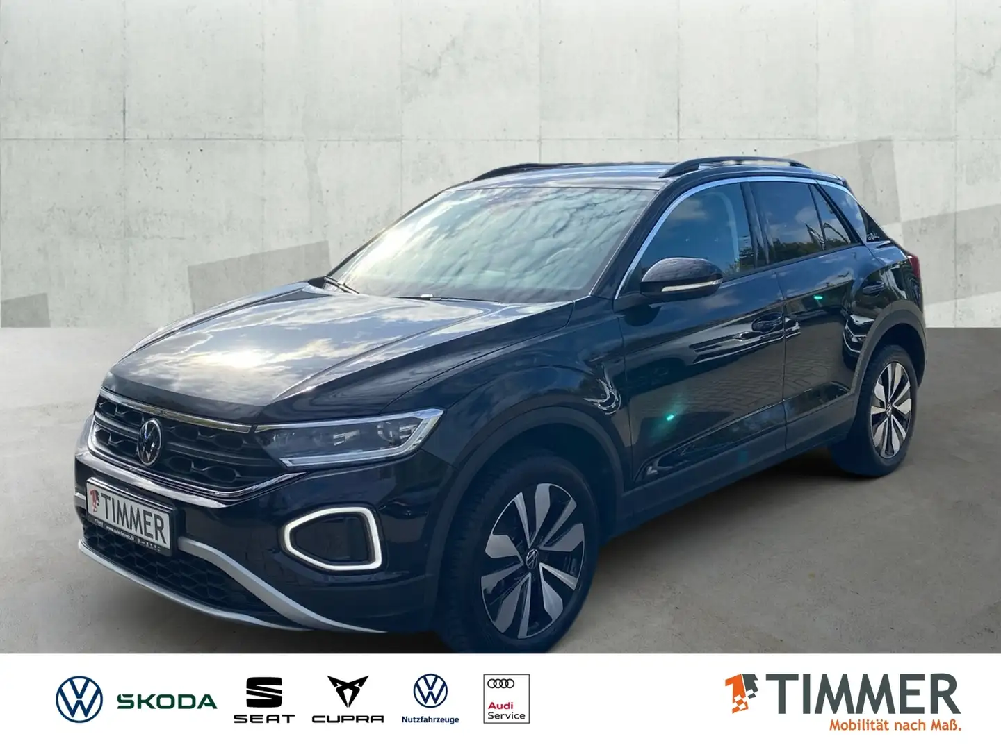 Volkswagen T-Roc 2.0 TDI DSG GOAL *AHK *LED *RKAM *ACC *APP *LM *S Zwart - 1