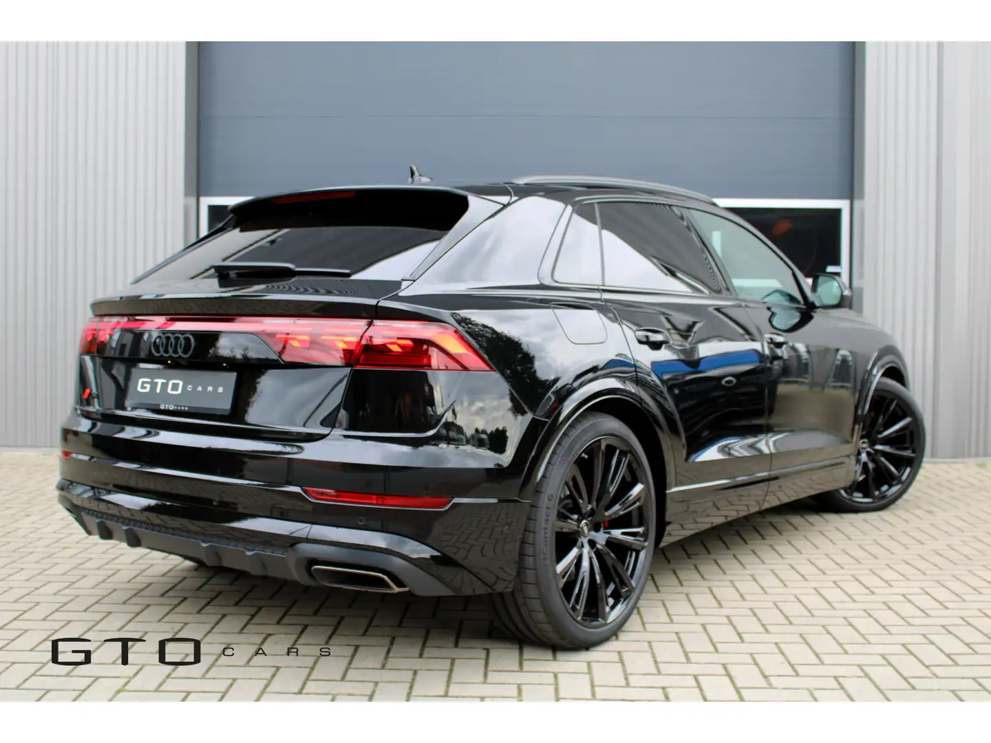 Audi Q8 60 TFSI e quattro Pro Line S Competition B&O / Car Zwart - 2