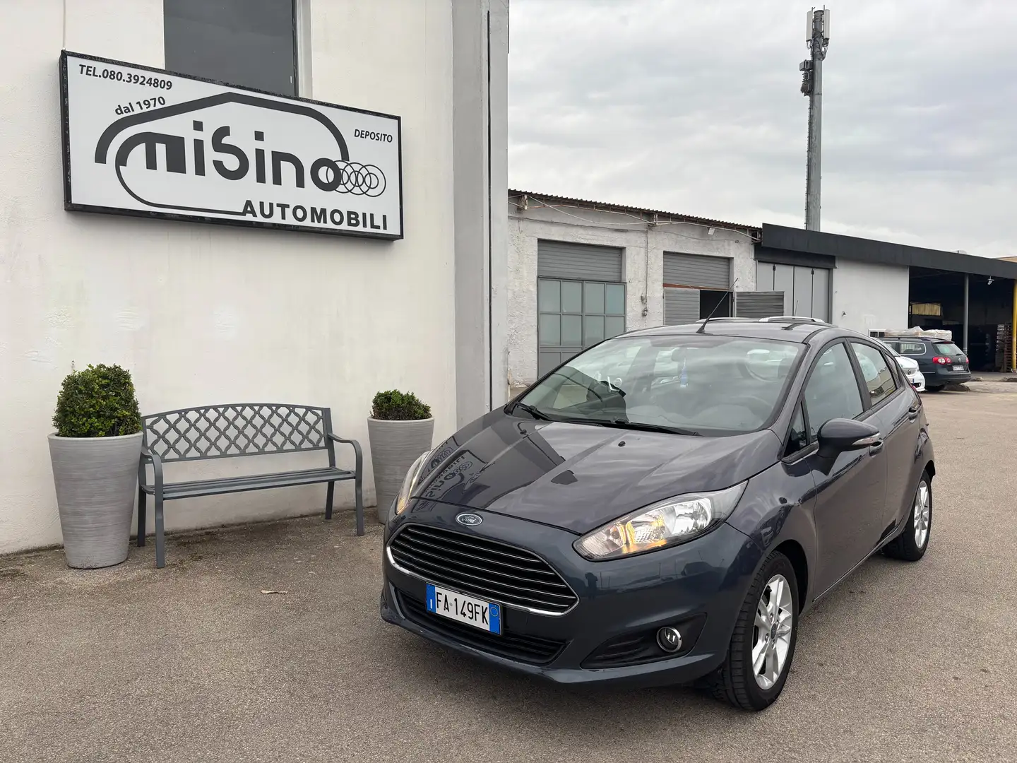 Ford Fiesta Fiesta 5p 1.5 tdci Titanium 75cv Azul - 1