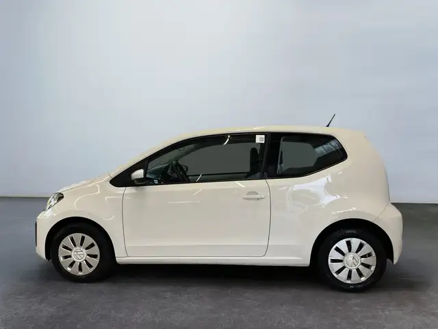 Volkswagen up! view 3