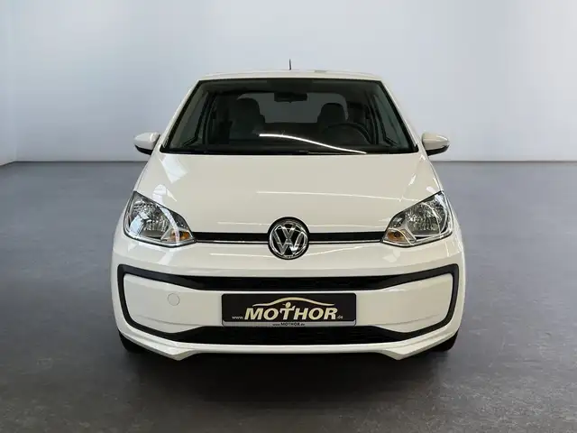 Volkswagen up! view 6