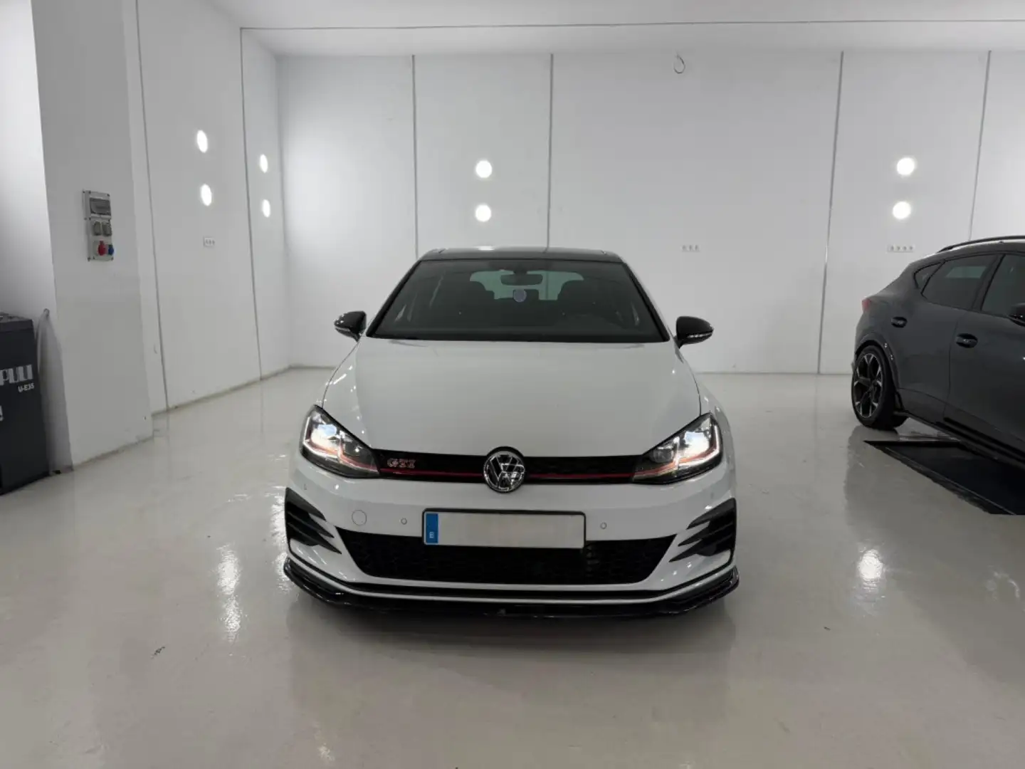Volkswagen Golf GTI 2.0 TSI Performance DSG7 180kW Blanco - 2