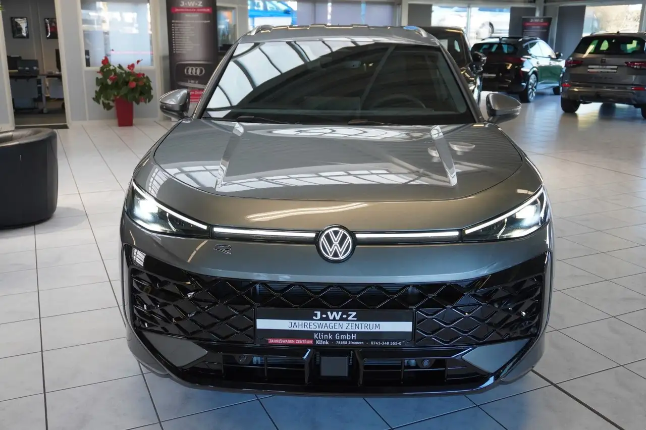Volkswagen T-Roc R-Line 1.5 eTSI DSG*AHK*ACC*MATRIX*KAMERA* 2