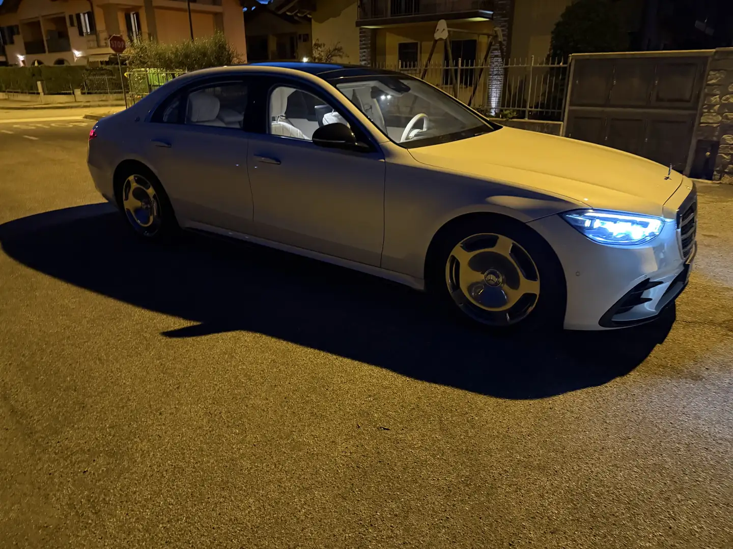 Maybach Sonstige Mercedes Unica Allestimento Maybach Weiß - 1