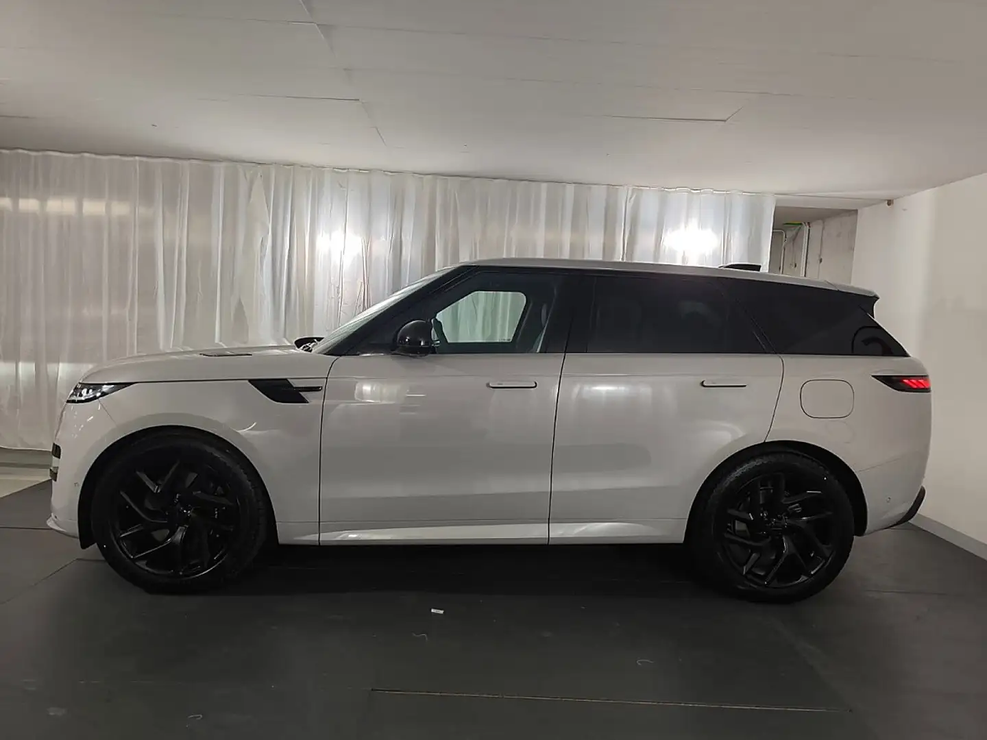 Land Rover Range Rover Sport P550e PHEV AWD Autobiography Aut. Grau - 2