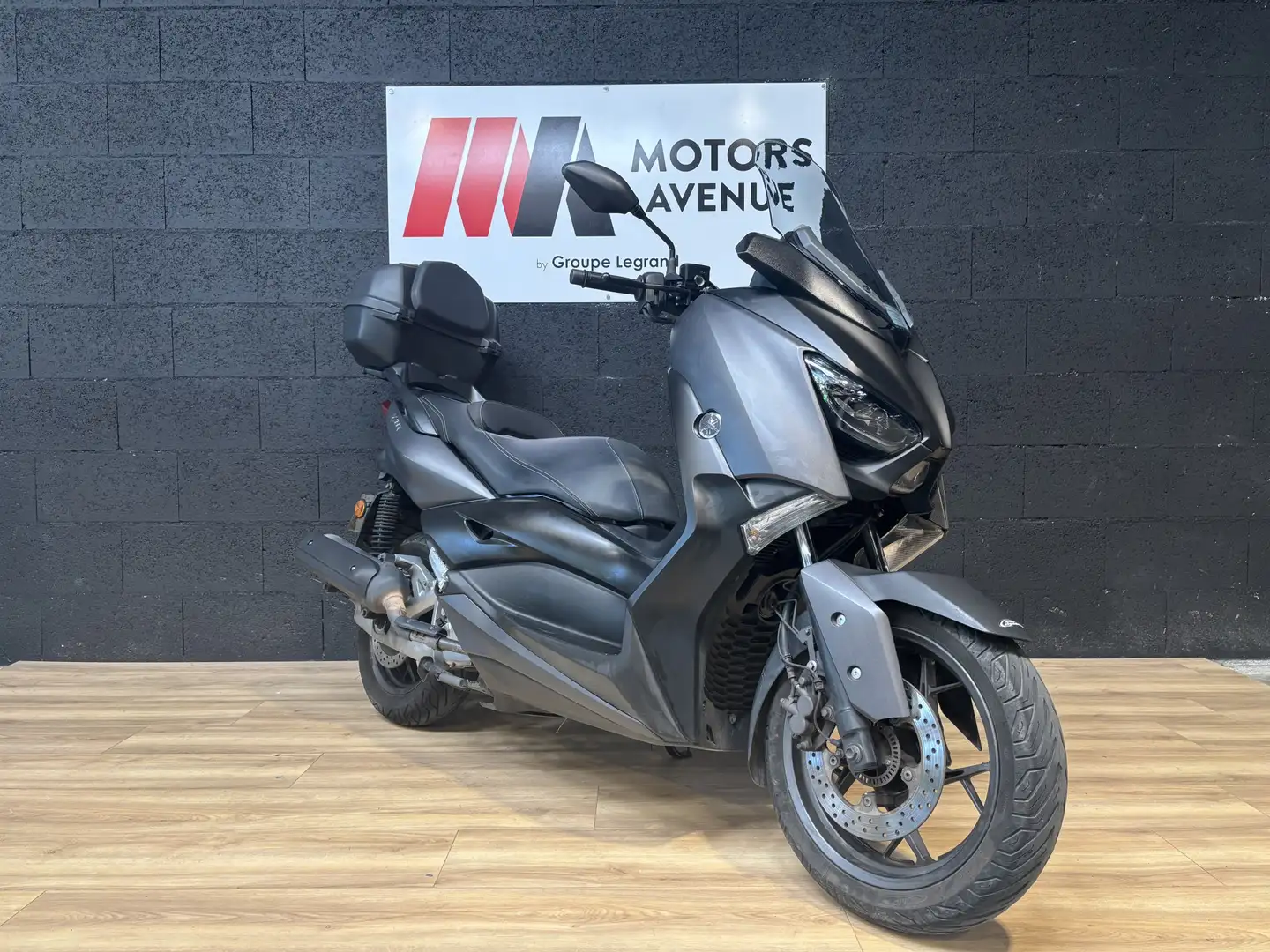 Yamaha X-Max 125 - 1