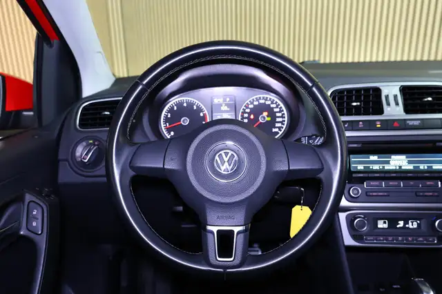 Volkswagen Polo view 21