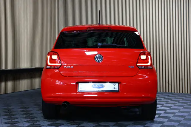 Volkswagen Polo view 9