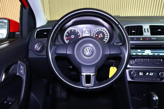 Volkswagen Polo view 22